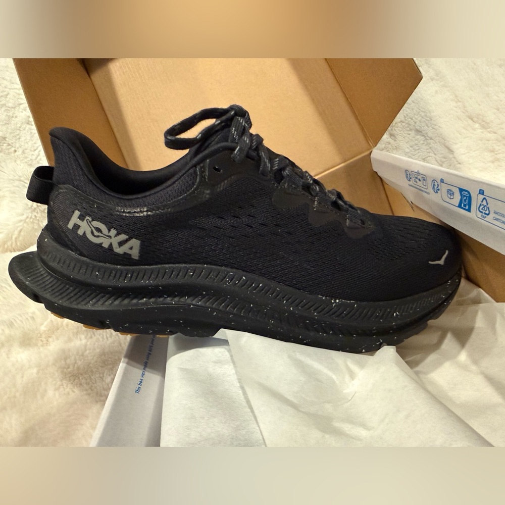 Hoka Women’s Kawana 2